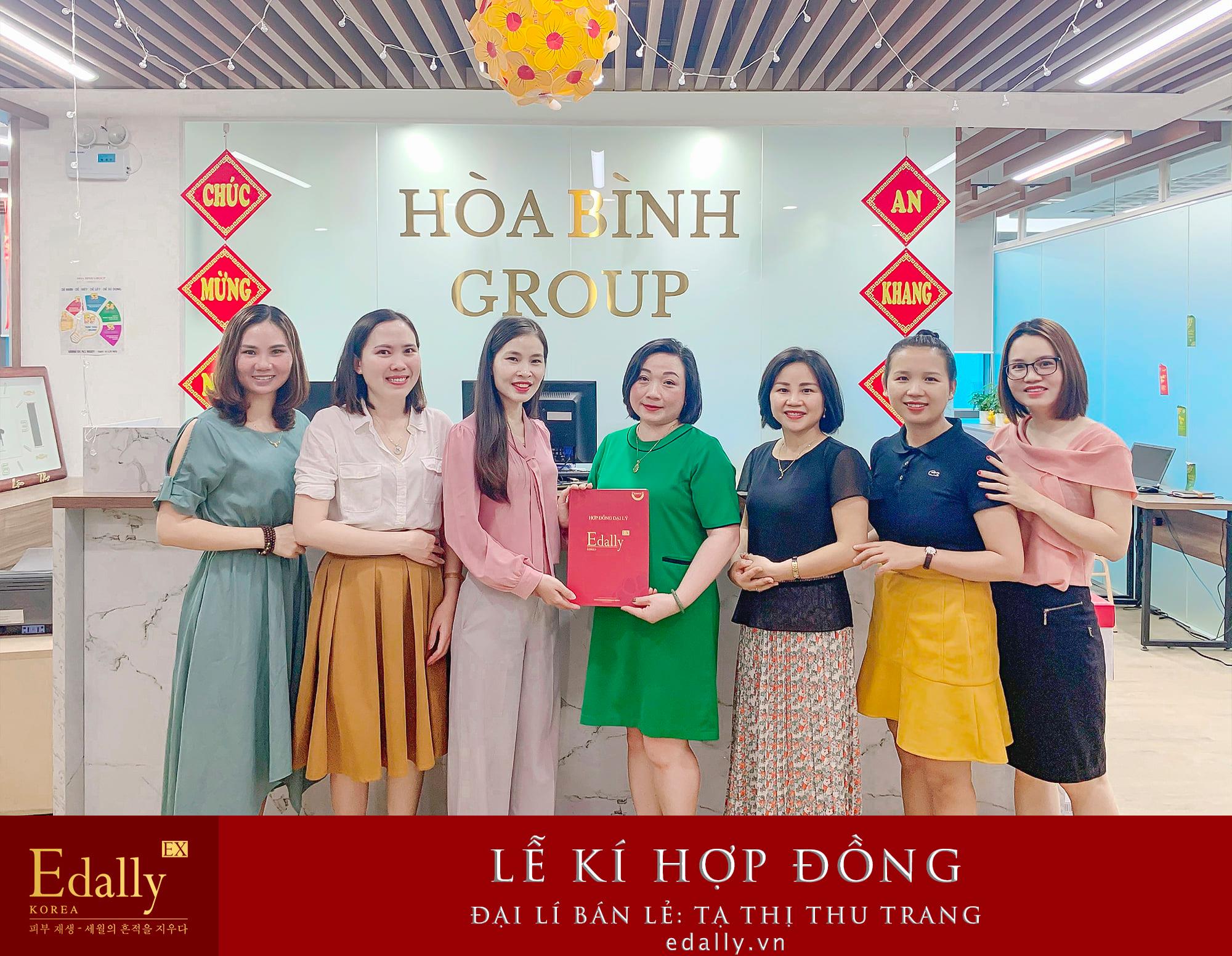 KÝ HỢP ĐỒNG GIỮA ĐẠI LÝ THU TRANG VÀ EDALLY EX