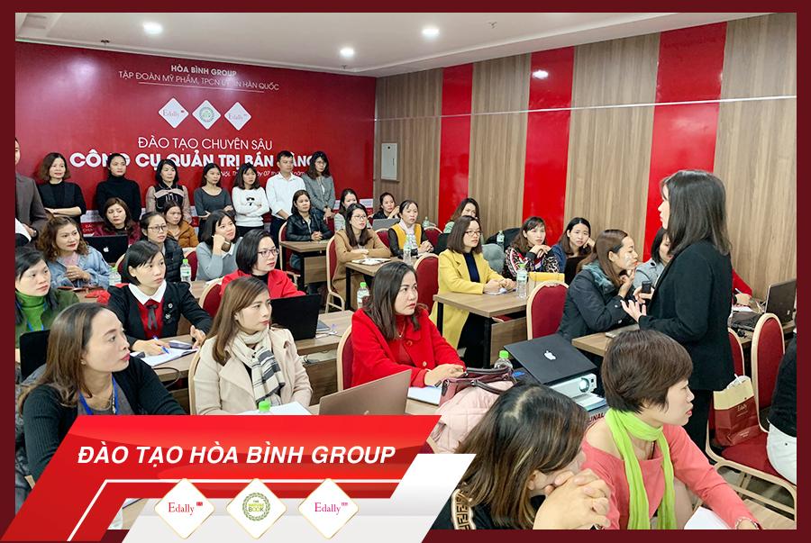 Hòa Bình Group đào tạo chuyên sâu về quản trị công cụ bán hàng Online 1